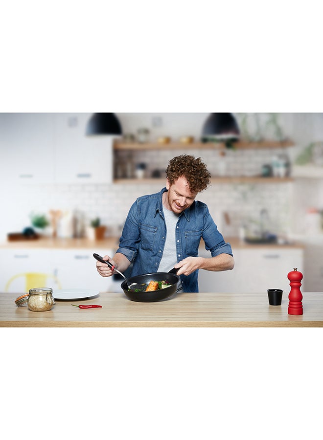 TEFAL Frying Pan | UNLIMITED frypan 26 cm | Scratch resistance | 100% safe non stick coating | Thermo signal™ | Perfect searing | Made in France | Induction | 2 Years Warranty | G2550502 Black 26 cmcm