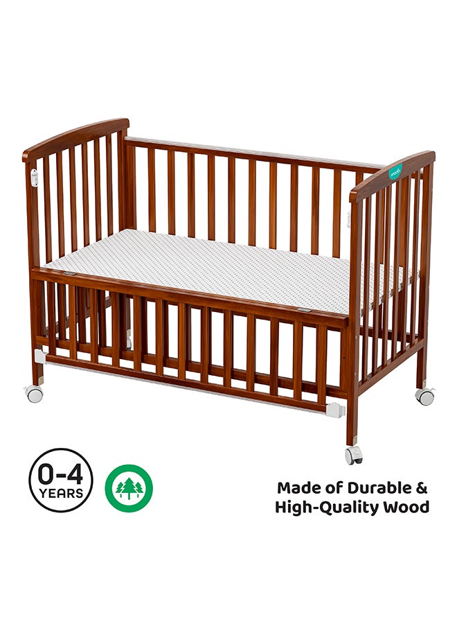 Wooden Portable Crib 129x69x96 Cm 0 To 4 Years
