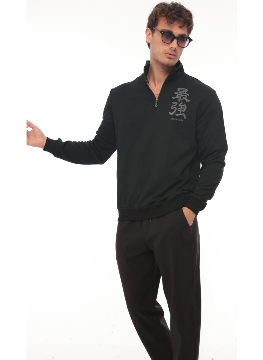 Black Triple Thread Zipper Embroidered Detail Regular Fit Sweatshirt - 2327