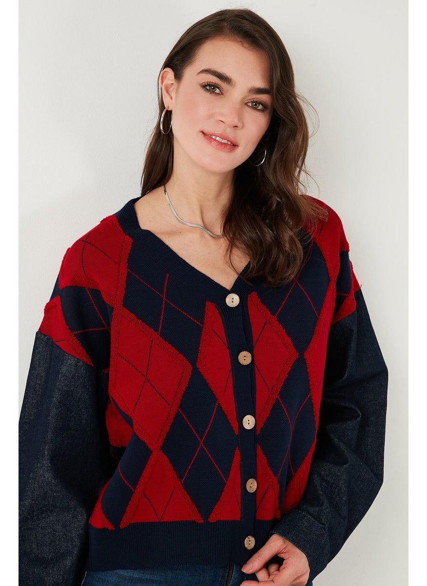 Patterned Regular Fit Buttoned V Neck Crop Cardigan Women's CARDIGAN 4615553
