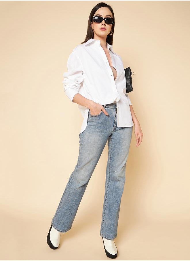 Stay effortlessly stylish with this comfortable White Oversized Shirts Solid design crafted from 100% Cotton featuring Long Sleeves with Button closure.