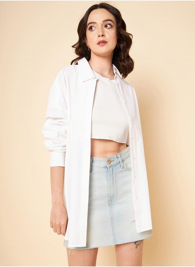 Stay effortlessly stylish with this comfortable White Oversized Shirts Solid design crafted from 100% Cotton featuring Long Sleeves with Button closure.
