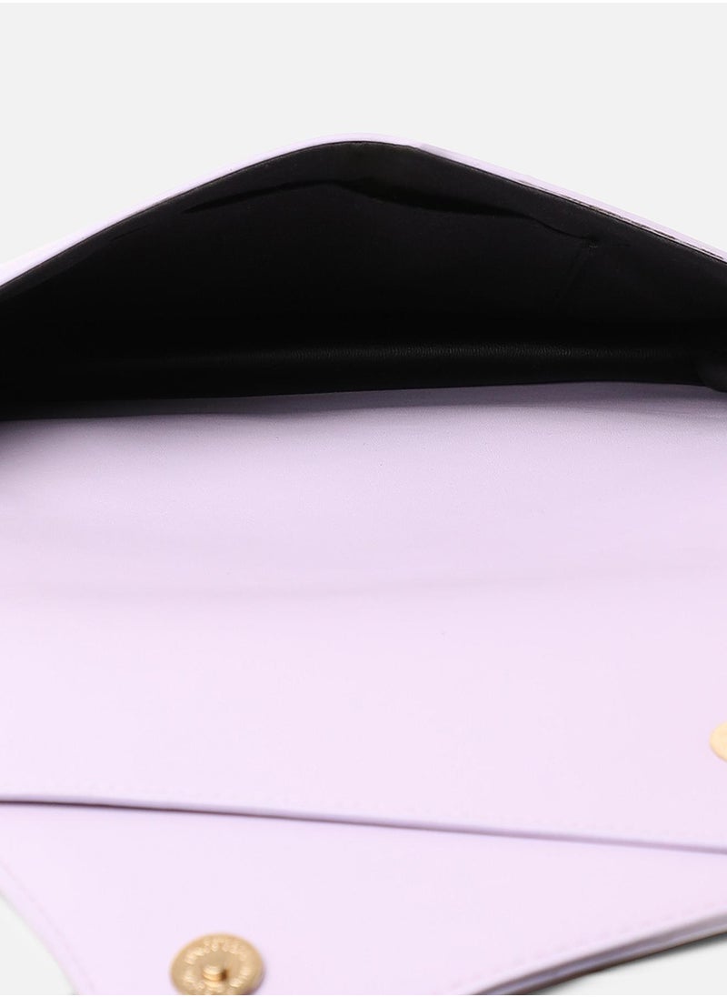 Quirky Line Clutch