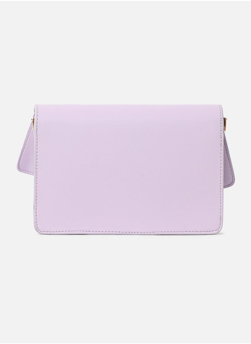 Quirky Line Clutch
