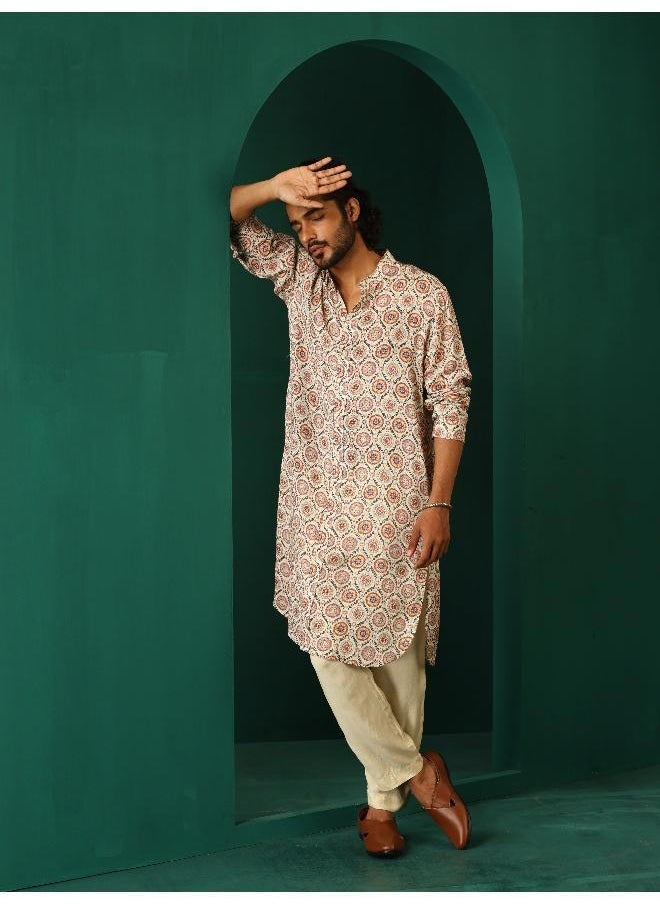 Men's Off White Circle Floral Muslin Silk Printed Long Kurta