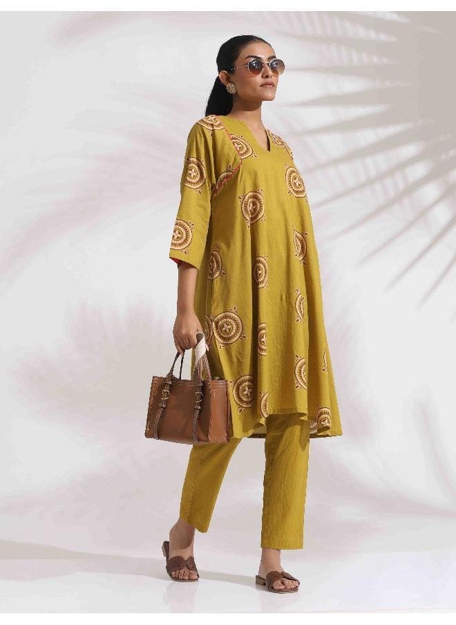 trueBrowns Green Cotton Print Kimono Sleeves Kurta Co-ord Set