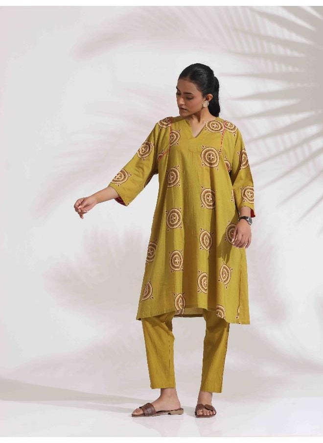 trueBrowns Green Cotton Print Kimono Sleeves Kurta Co-ord Set