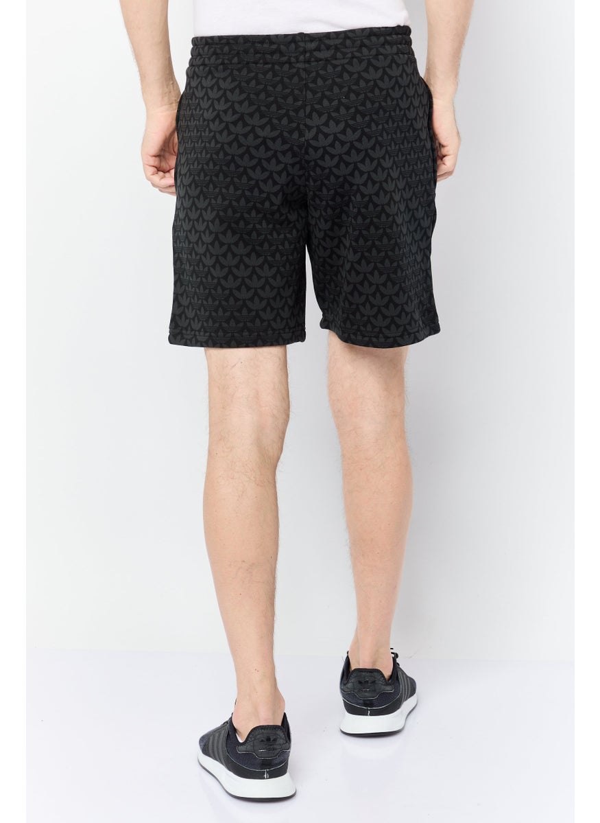 Men Sportswear Fit Outdoor Shorts, Multicolor