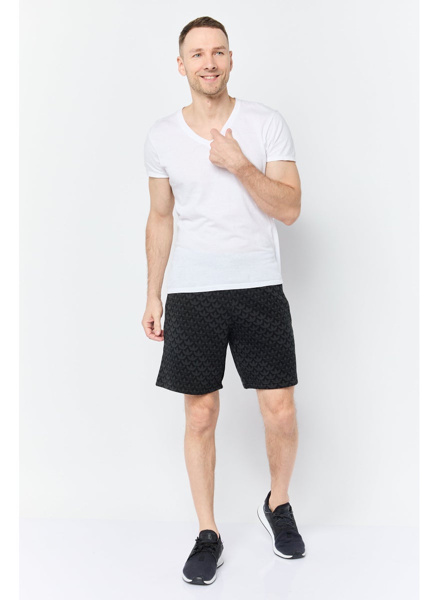 Men Sportswear Fit Outdoor Shorts, Multicolor