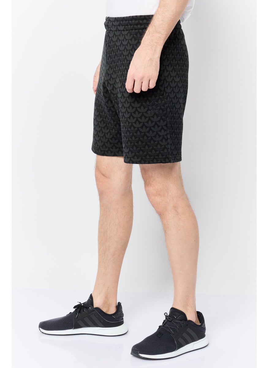 Men Sportswear Fit Outdoor Shorts, Multicolor