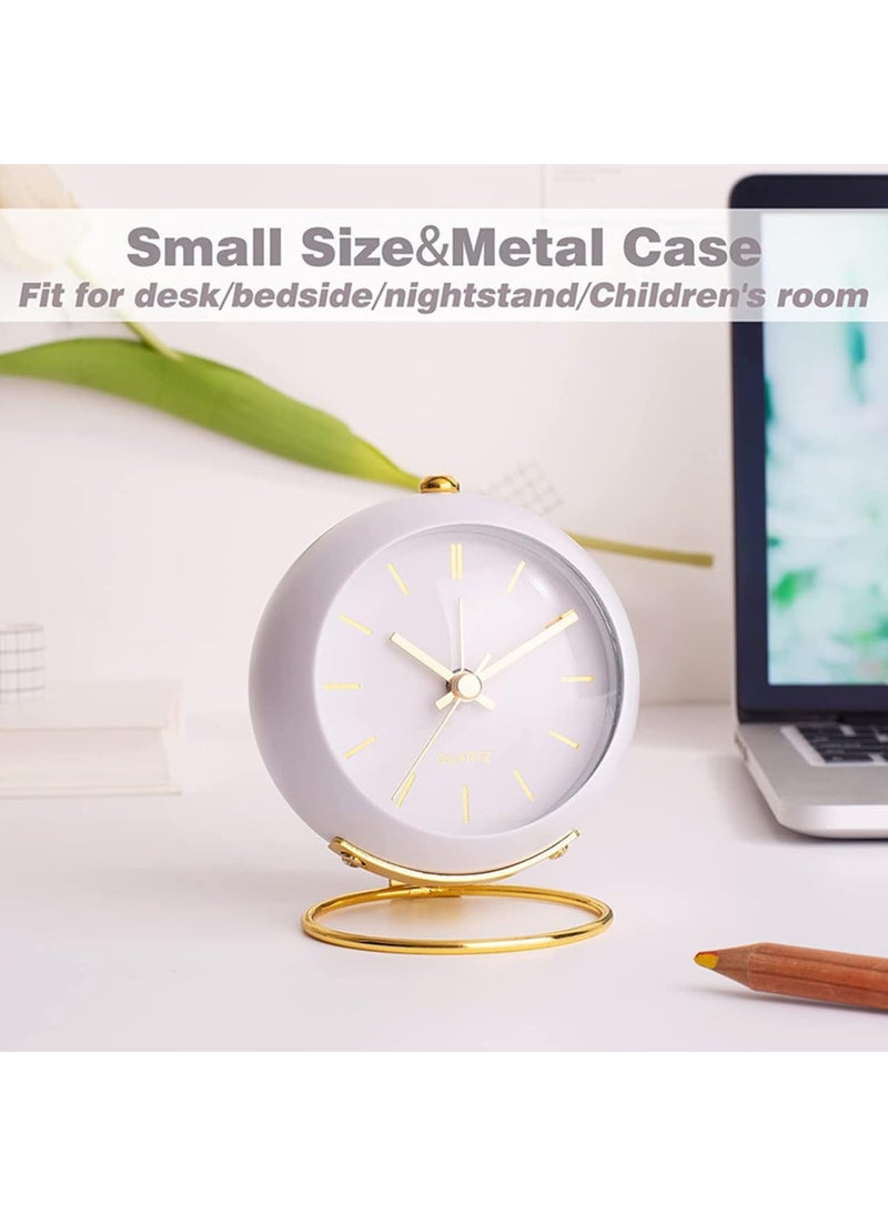QIMIT Silent Analog Table Clock Nightstand Alarm Clock Analog Alarm Clock with Light for Rooms Table Desk Shelf Office Without Battery Small Stand