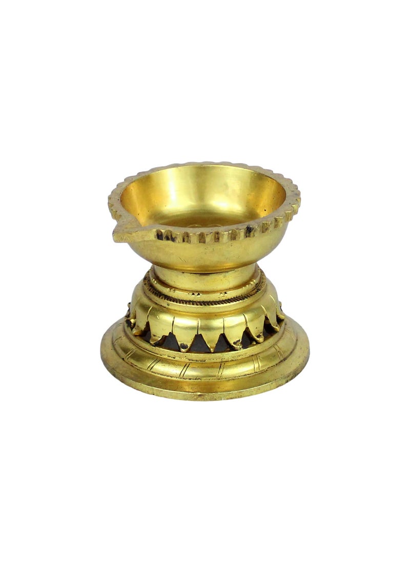 ARTVARKO Ethnic Carved Desiner Brass Diyas for Pooja Deepak for Puja Aarti Oil Lamp Pooja Articles Home Dcor Item Showpieces House Warming Decoration Religious Diwali Gifts