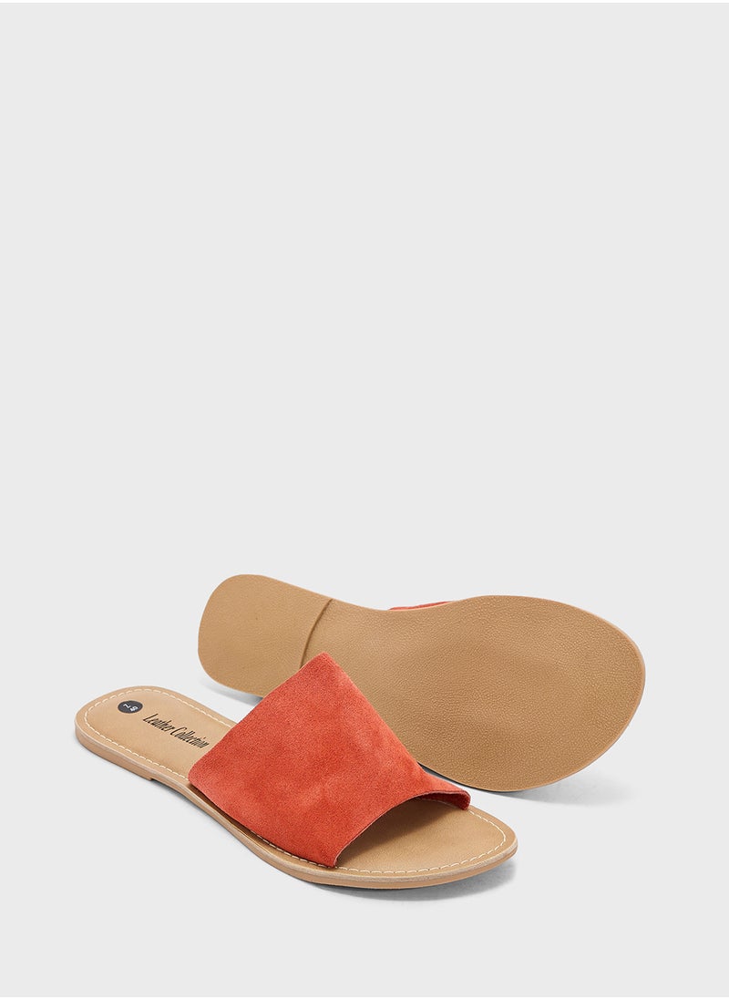 Essential Flat Sandal