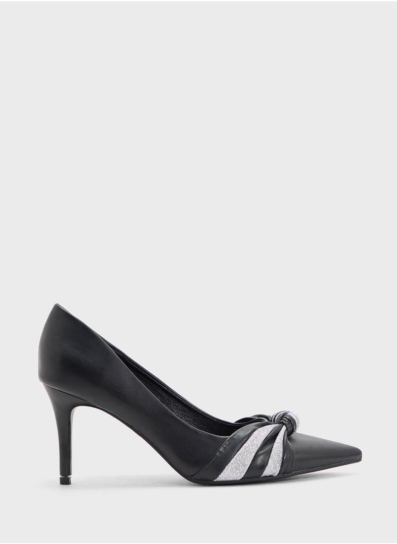 Pointed Pump With Knot Detail