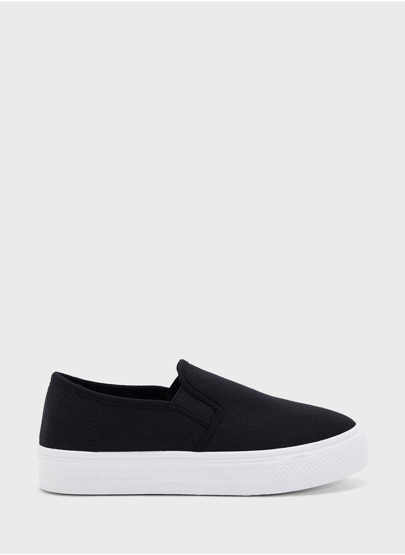 Classic Women'S Platform Slip On
