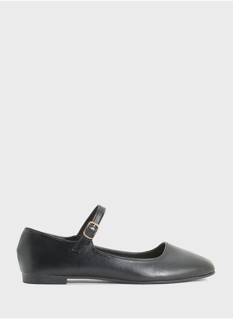Classic Mary Jane Ballerina Flat