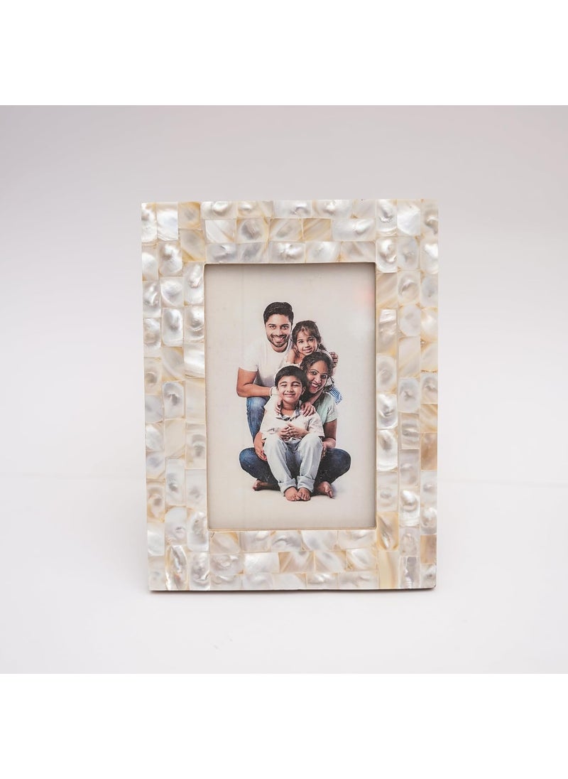 HOMEARTE INDIA Mother of Pearl Table Photo Frame Decor as Birthday Gifts Anniversary Wedding Gifts for Friends Couples and Parents