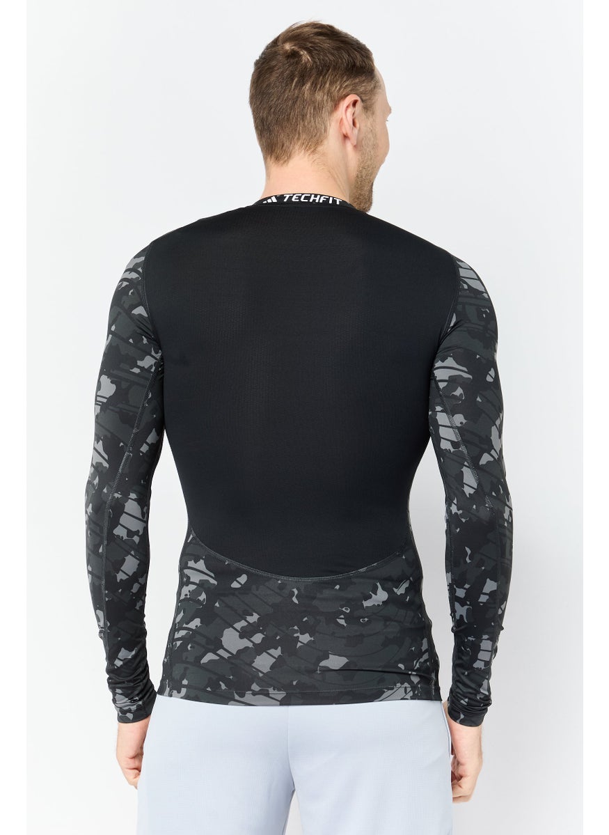 Men Sportswear Fit Long Sleeves Training T-Shirt, Multicolor
