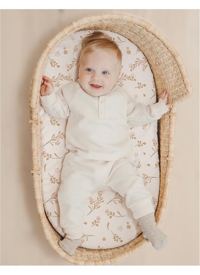 Konssy Muslin Bassinet Sheets for Baby Girl Boy, 2 Pack Soft Breathable Baby Bassinet Mattress Sheets Fit for Hourglass Oval Cradle, Moses Basket Rectangle Mattress (Floral, Pink)