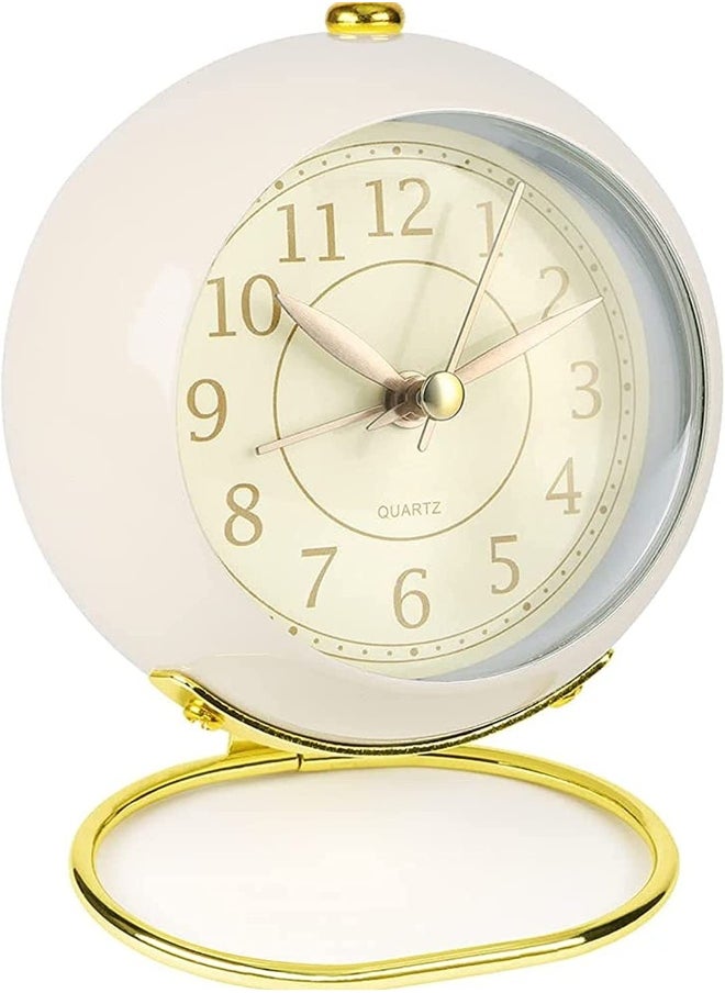 Silent Bedside Clocks Battery Operated Non-Ticking Analogue Retro Alarm Clock Bedroom Simple Loud Alarm Desk Clock Vintage Alarm Clocks with Light Large Display for Heavy Sleepers Office