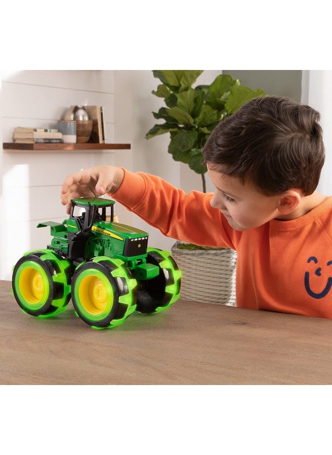John Deere Tractor - Monster Treads Lightning Wheels - Motion Activated Light Up Monster Truck Toy - John Deere Toys - Frustration Free Packaging - Kids Outdoor Toys Ages 3 Years and Up