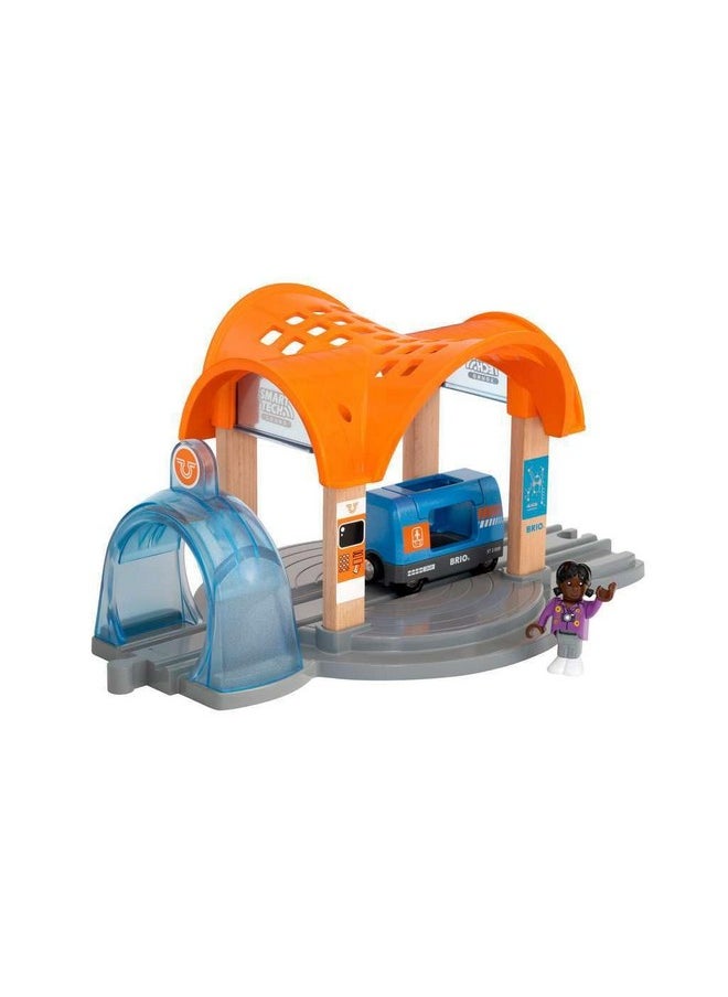 BRIO 33973 Smart Tech Sound Action Tunnel Station | Wooden Toy Train Set for Kids Age 3 and Up