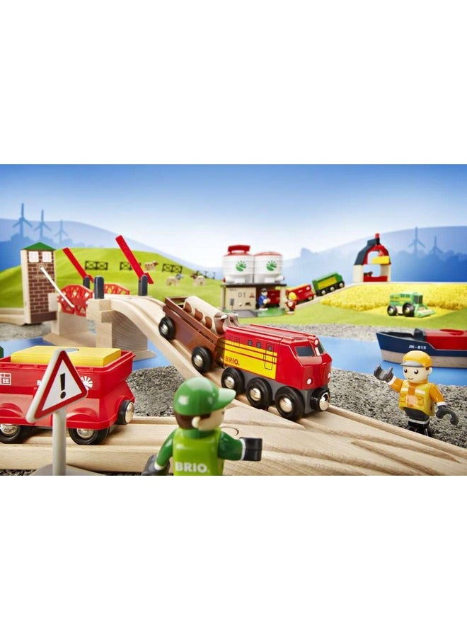 BRIO 33757 Lifting Bridge - Engaging Toy Train Accessory | Includes Wooden Track | Ideal for Kids Age 3 and Up | FSC Certified Wood - Red
