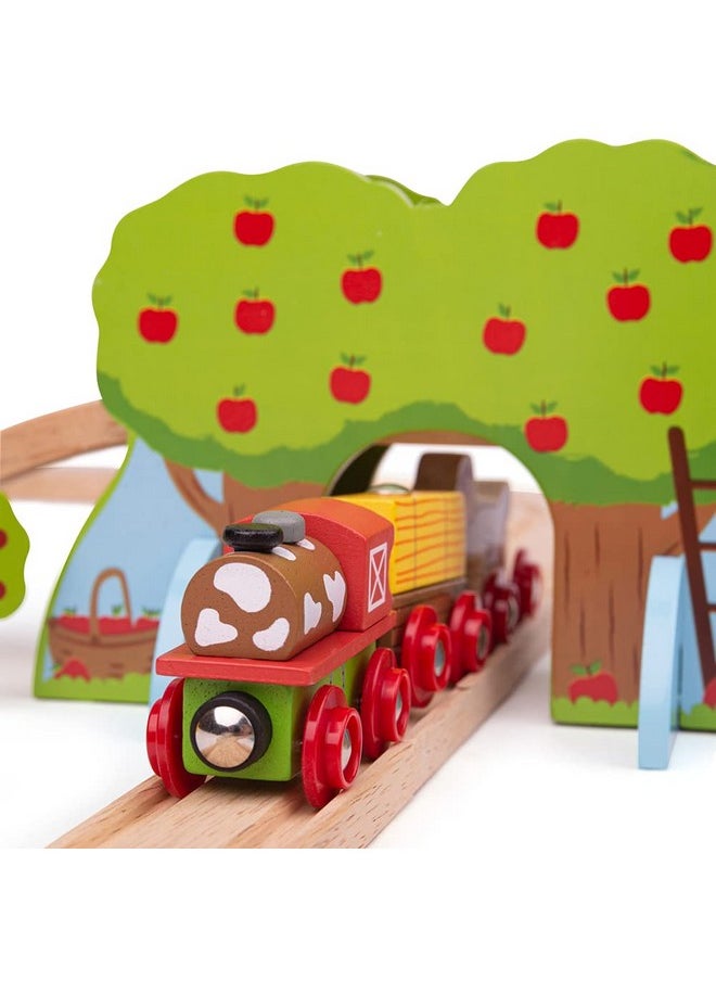 Bigjigs Rail, Farm Animals Wooden Train Set, Wooden Toys, 44 Piece Train Set, Wooden Train Track, Farm Toys, Wooden Toys for 3 Year Olds, Farm Set