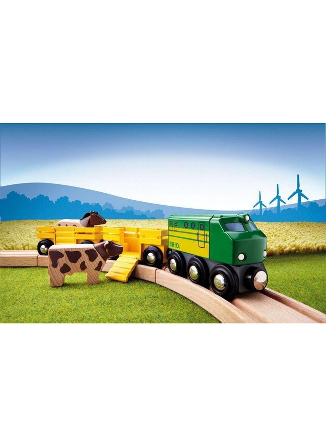 BRIO World 33404 - Farm Train | 5-Piece Wooden Toy Train Set for Kids | Ideal for Ages 3 & Up | Certified Sustainable Materials