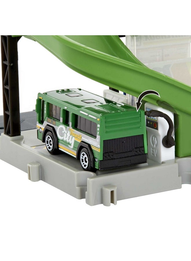 Matchbox Bus Station Track for Toy Cars Includes 1 Vehicle, Gift for Kids +3 Years Old (Mattel HDL08)