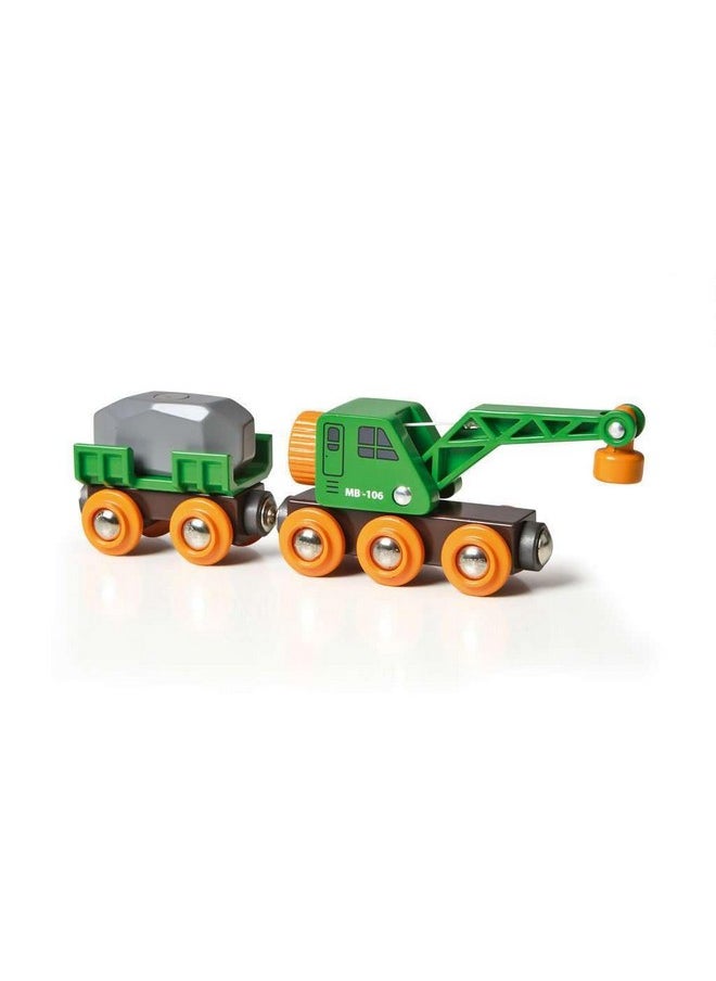 BRIO World 33698 - Clever Crane Wagon Set - 4 Piece Wooden Toy Train Set for Kids | Imaginative Play | Compatibility with Other Sets | FSC-Certified Wood