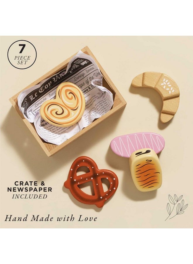 Le Toy Van - Educational Wooden Honeybee Market Baker's Basket Crate | Wood Play Food | Supermarket Pretend Play Shop Food