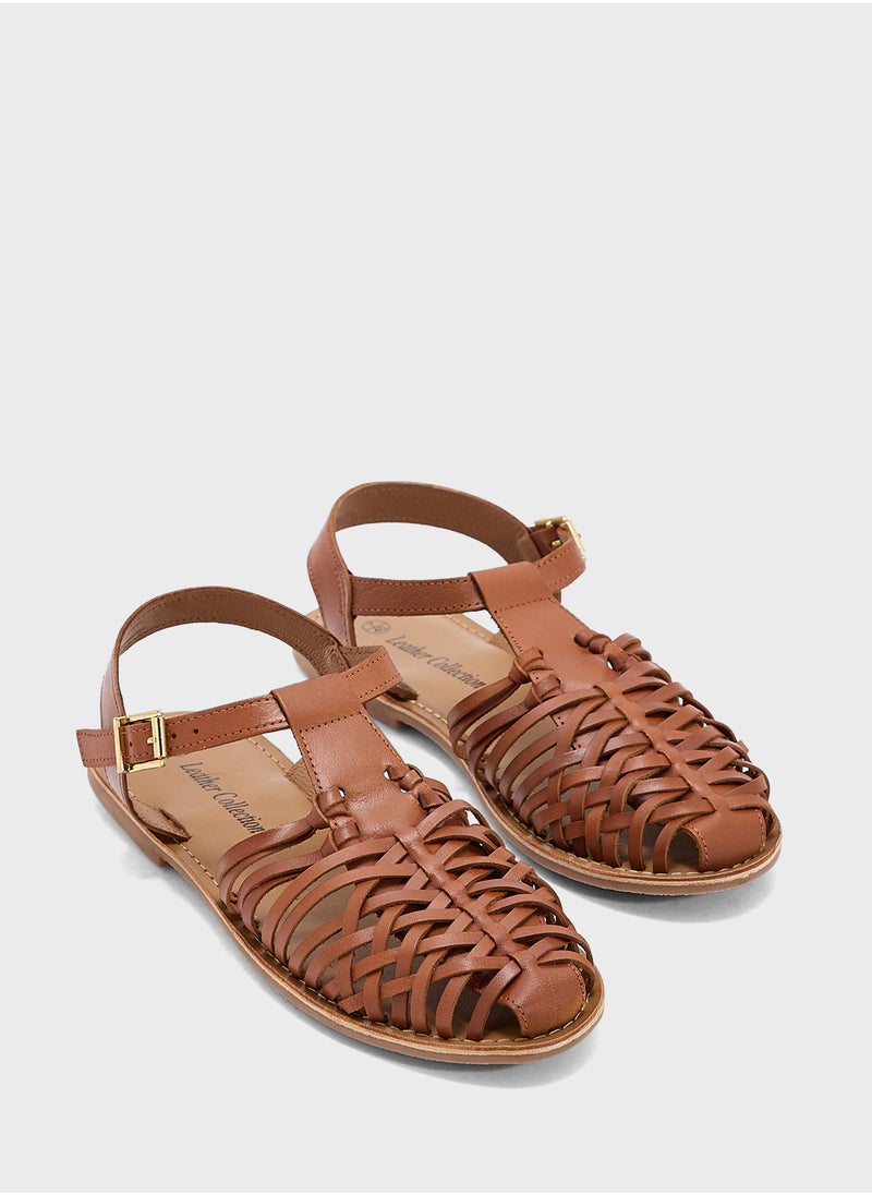 Flat Fisherman Sandal