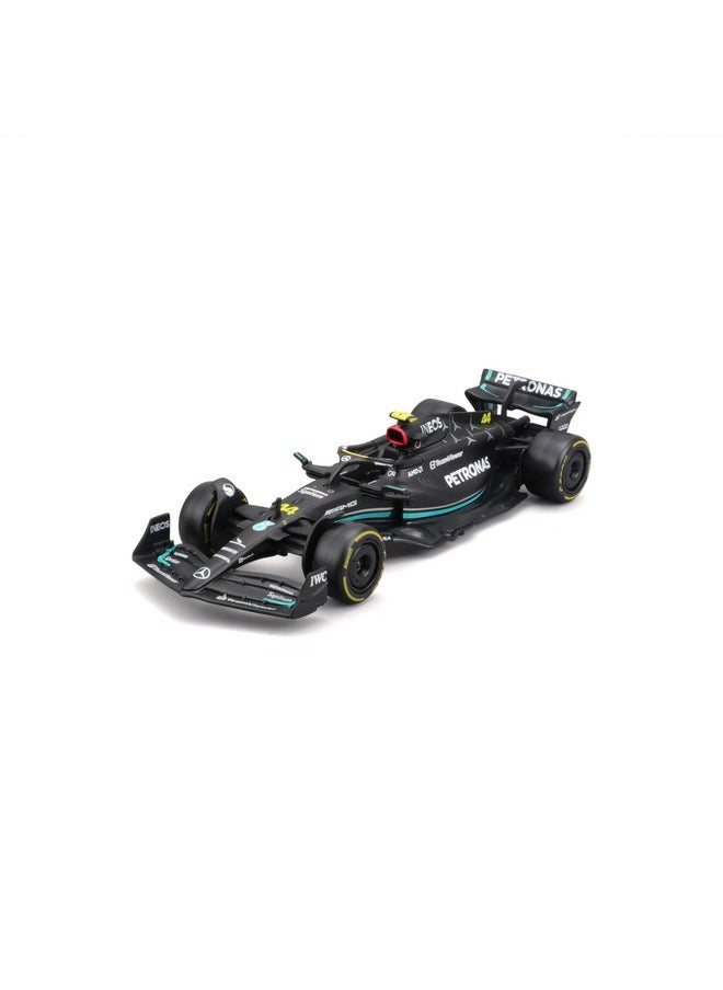 Bburago B18-38180H 1:43 F1 MB W14 2023 Hamilton in Dispenser, Assorted Designs and Colours