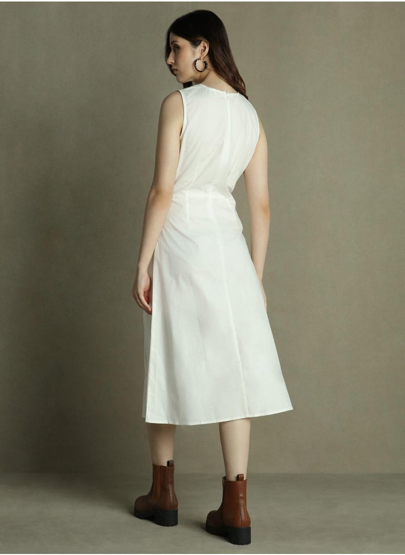 Women's Off White 100% Cotton Solid Slim Fit Dress
