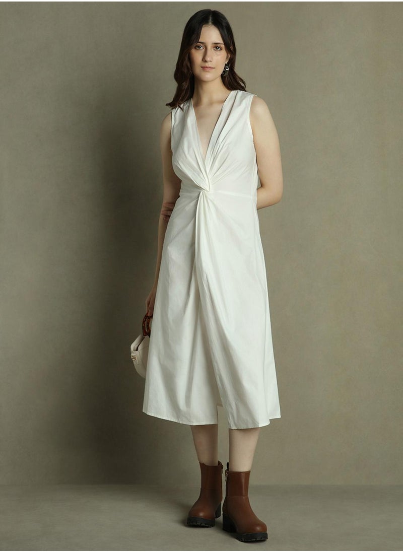 Women's Off White 100% Cotton Solid Slim Fit Dress