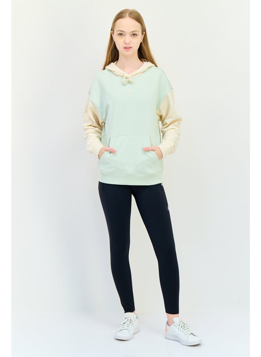 Women Sportswear Fit Long Sleeve Outdoor Hoodie, Multicolor