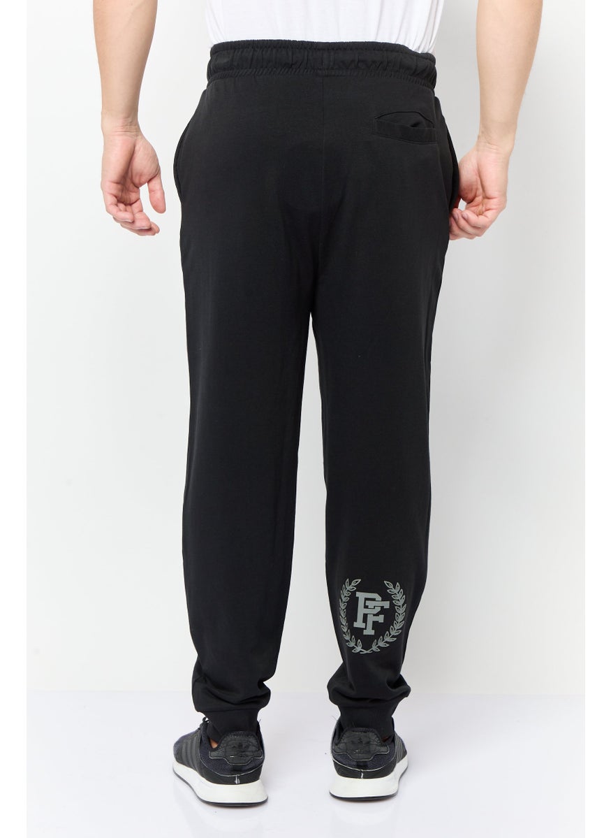 Men Regular Fit Brand Logo Jogger Pants, Black