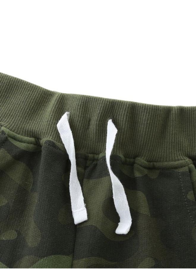 Olive Regular Fit Mid Rise Camouflage Shorts