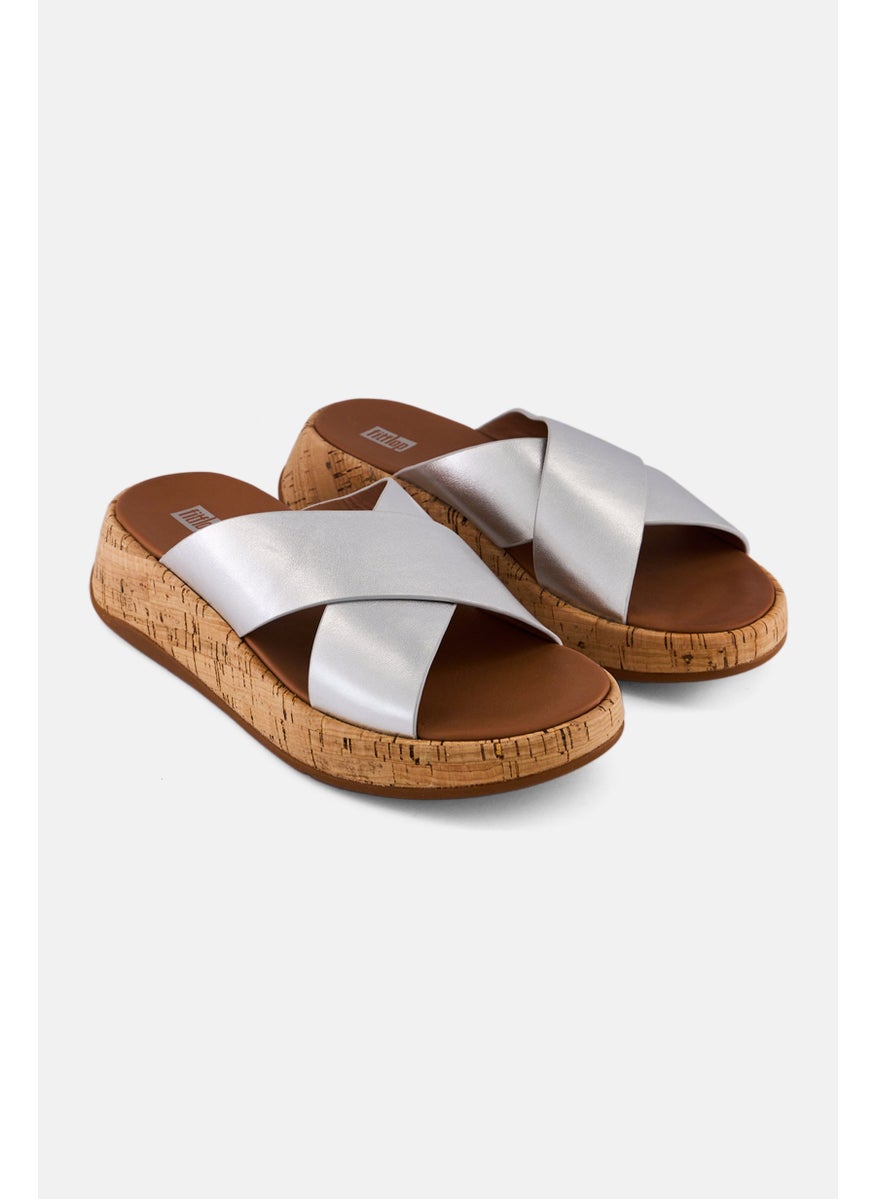 Women Mode Metallic Leather Slip On Sandal, Silver