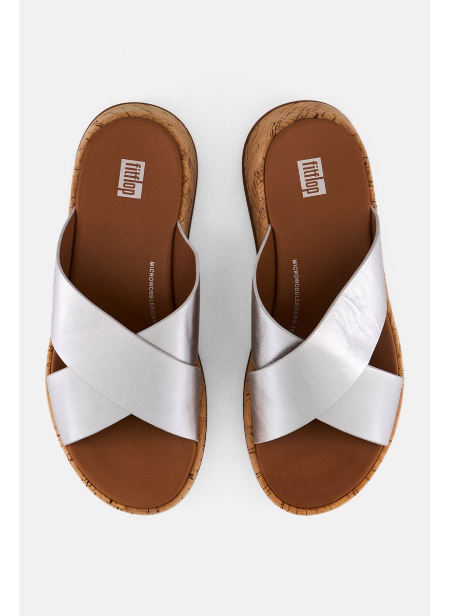 Women Mode Metallic Leather Slip On Sandal, Silver