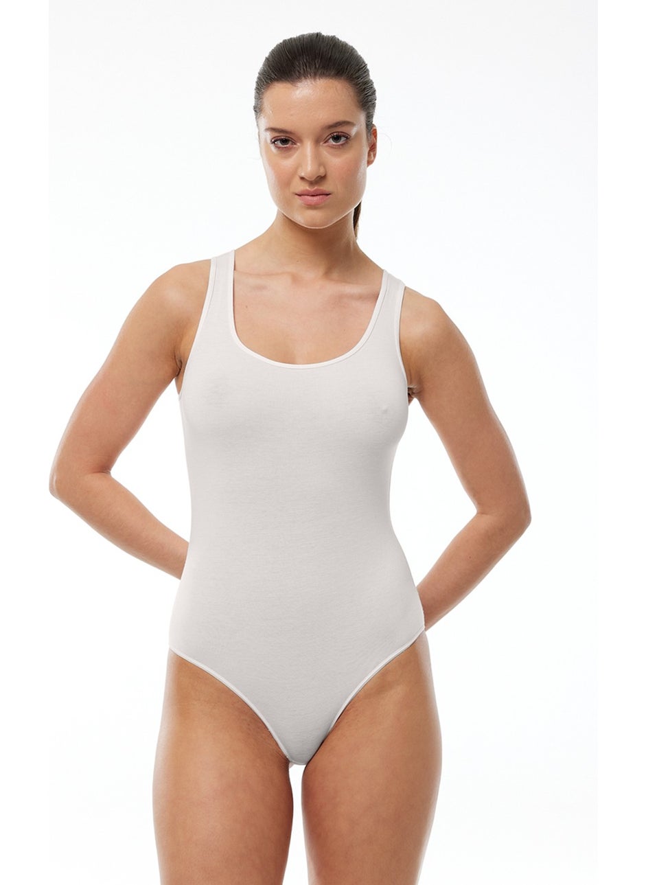 Women's Ecru Hooked Thick Strapped Modal Undershirt 135