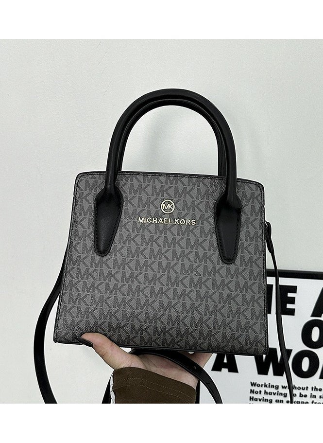 Fashion shoulder bag Women's crossbody bag casual light luxury high pressure flower Medium Tote