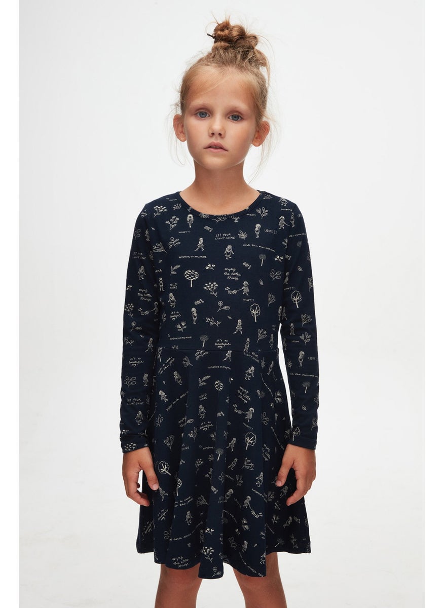 Botanic Love Girl Pattern Plain Long Sleeve Dress