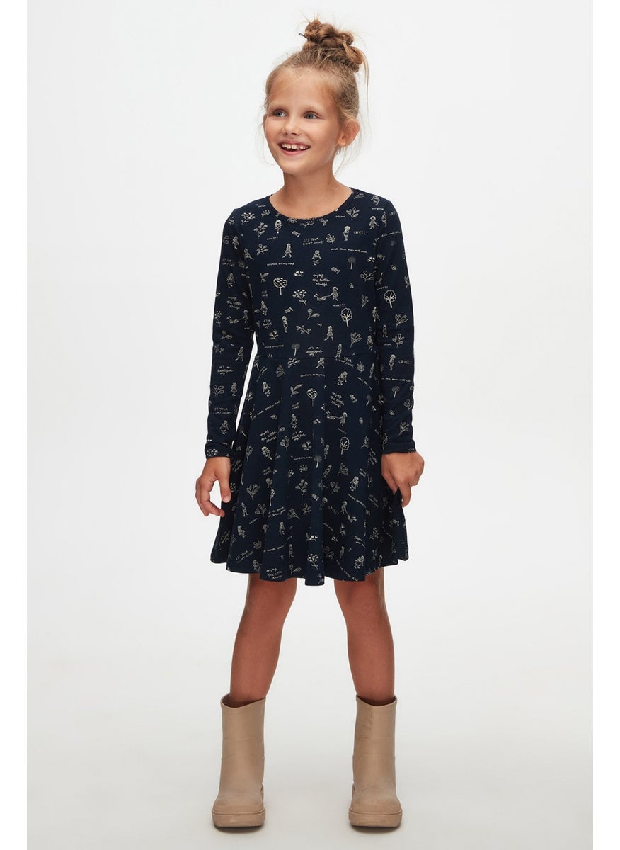 Botanic Love Girl Pattern Plain Long Sleeve Dress