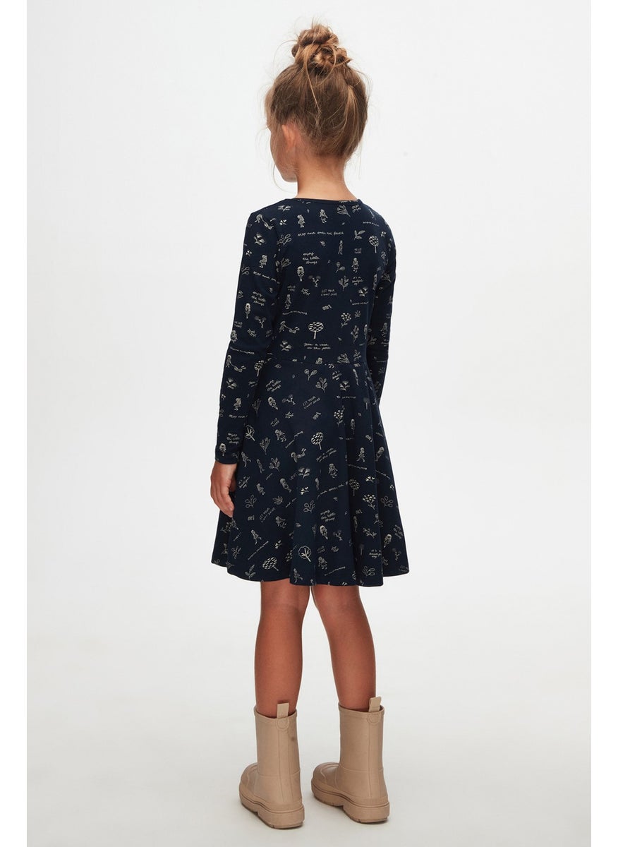 Botanic Love Girl Pattern Plain Long Sleeve Dress