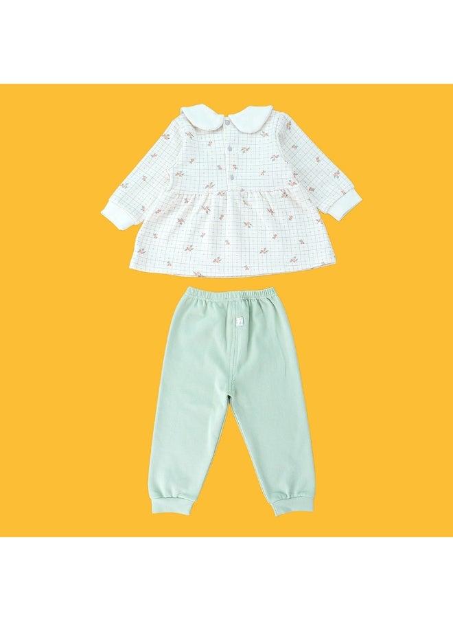 2pcs Light Green Little Florals and Bows Long Frock style Top with matching full Pants