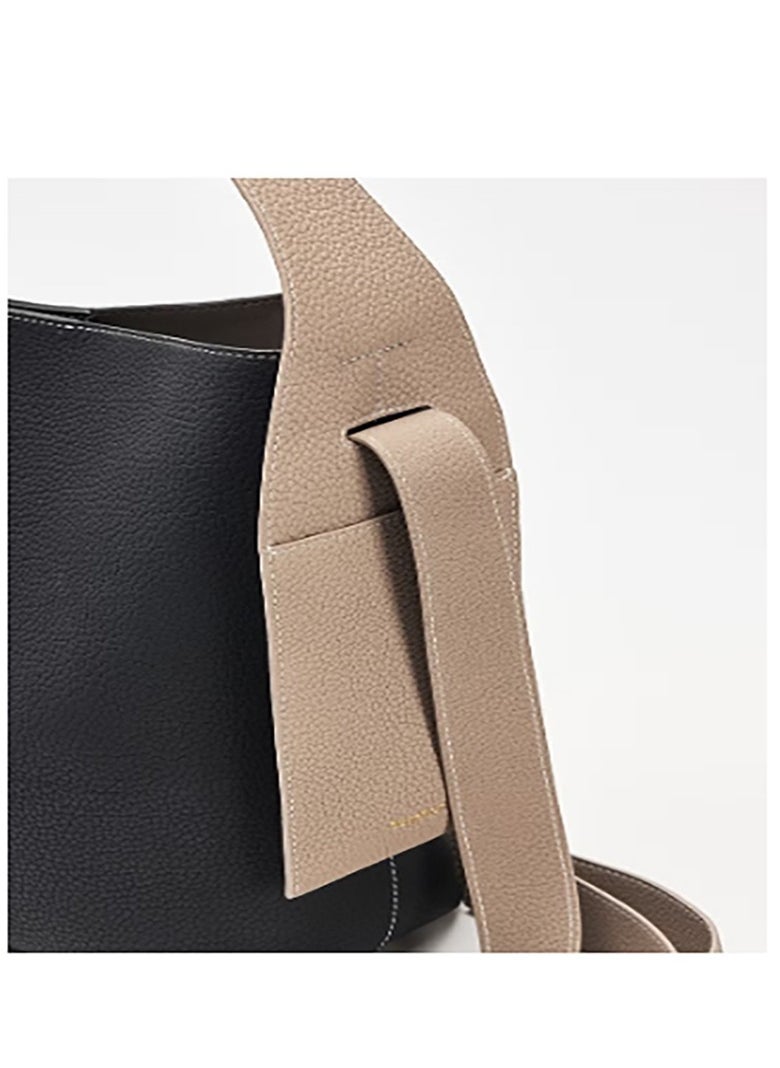 Must - Have Medium - Sized Tote for Commuters: Stylish and Functional with Hanging Ears（