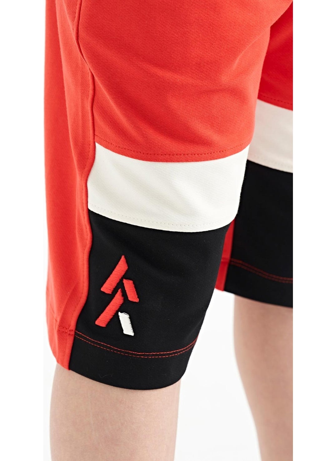Fiesta Colorful Printed Lace-Up Embroidery Detailed Standard Pattern Boy Shorts - 11129