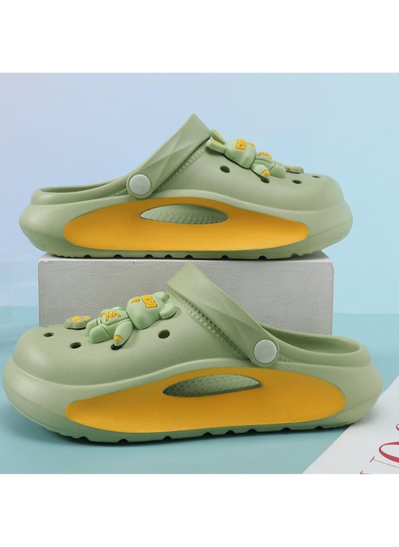 Wear Non Slip Lightweight Perforated Shoes For External Wear